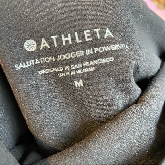 Athleta Salutation Jogger in Powervita Black Size Medium - Picture 2 of 7